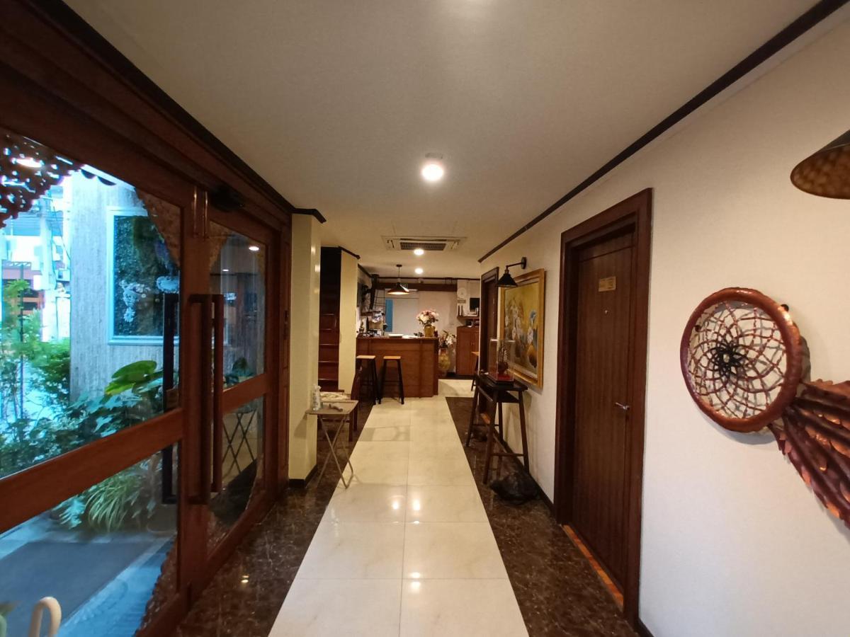 Cana Boutique Hotel Банкок Екстериор снимка