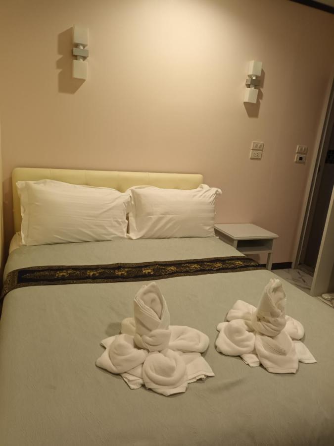 Cana Boutique Hotel Банкок Екстериор снимка