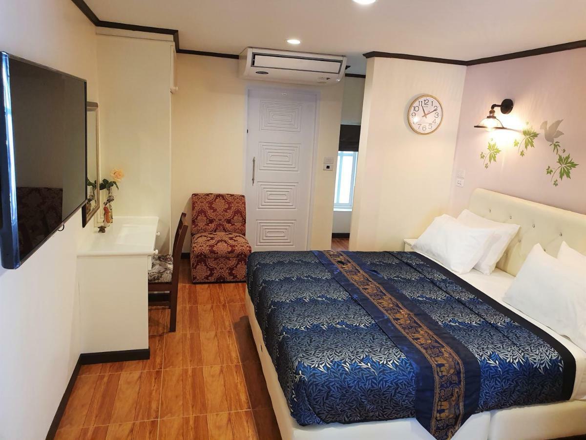 Cana Boutique Hotel Банкок Екстериор снимка