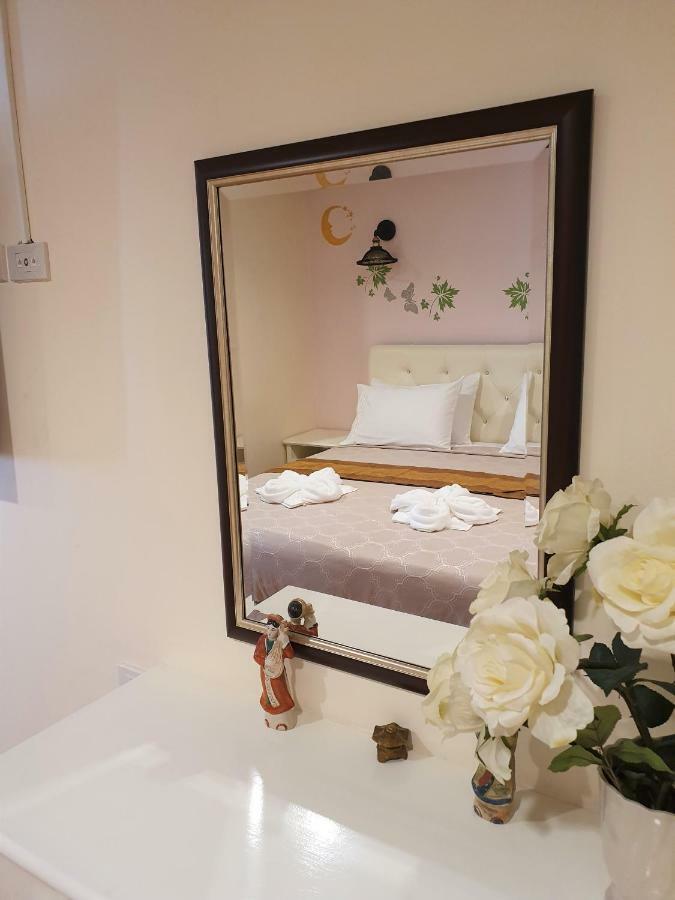 Cana Boutique Hotel Банкок Екстериор снимка